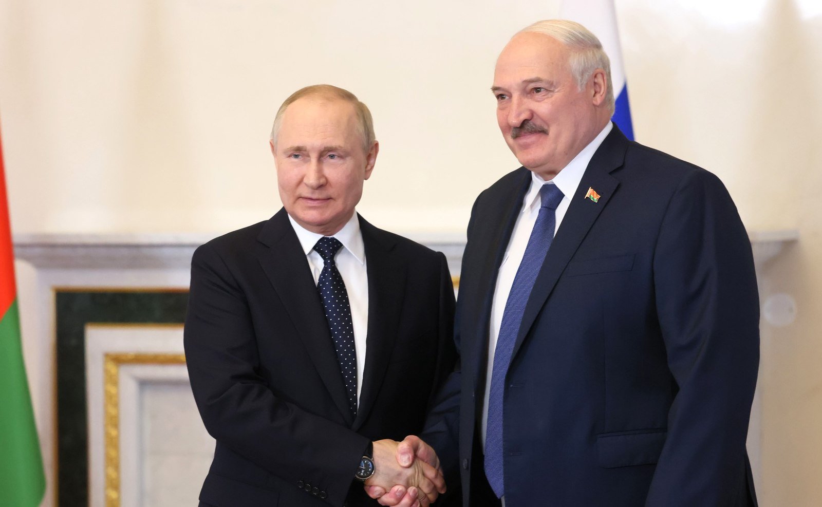 Foreign Policy Blunder? Putin Announces Deployment Of Nuclear Weapons In  Belarus — The Caravel