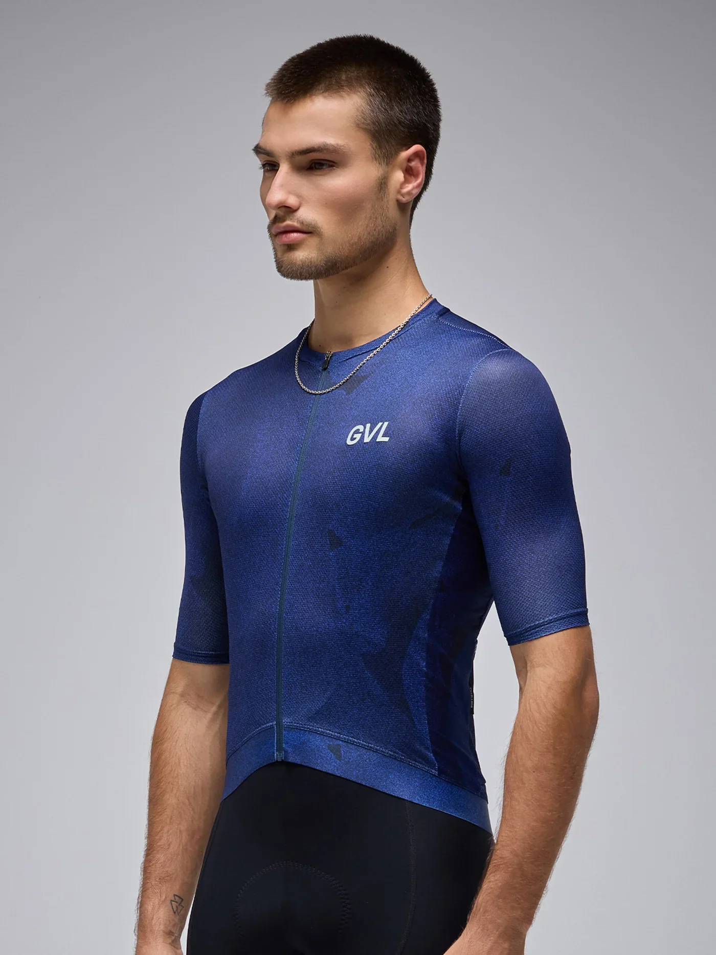 GIVELO-SS-JERSEY-GRAPHENE-NAVY-1_fa2f1b2f-9417-4a1f-af3a-b32781d94720.webp