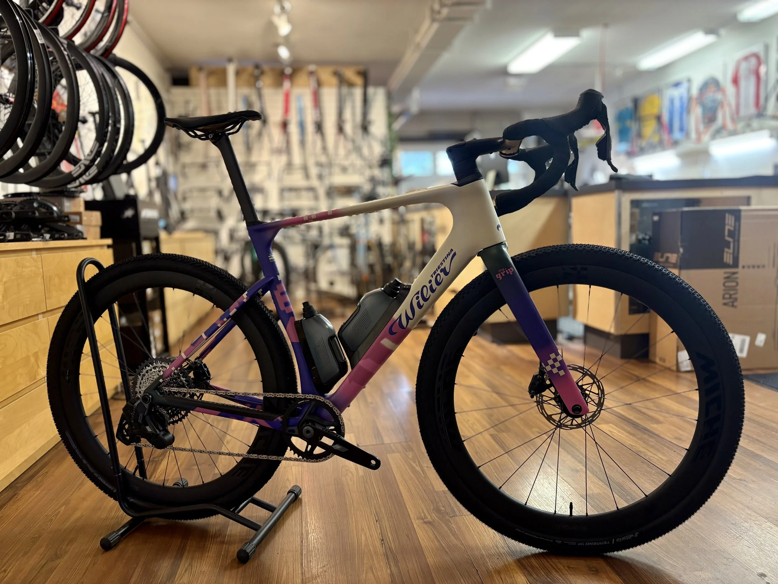 WILIER Rave SLR ID2 SRAM Rival XPLR Team Grip size Large
