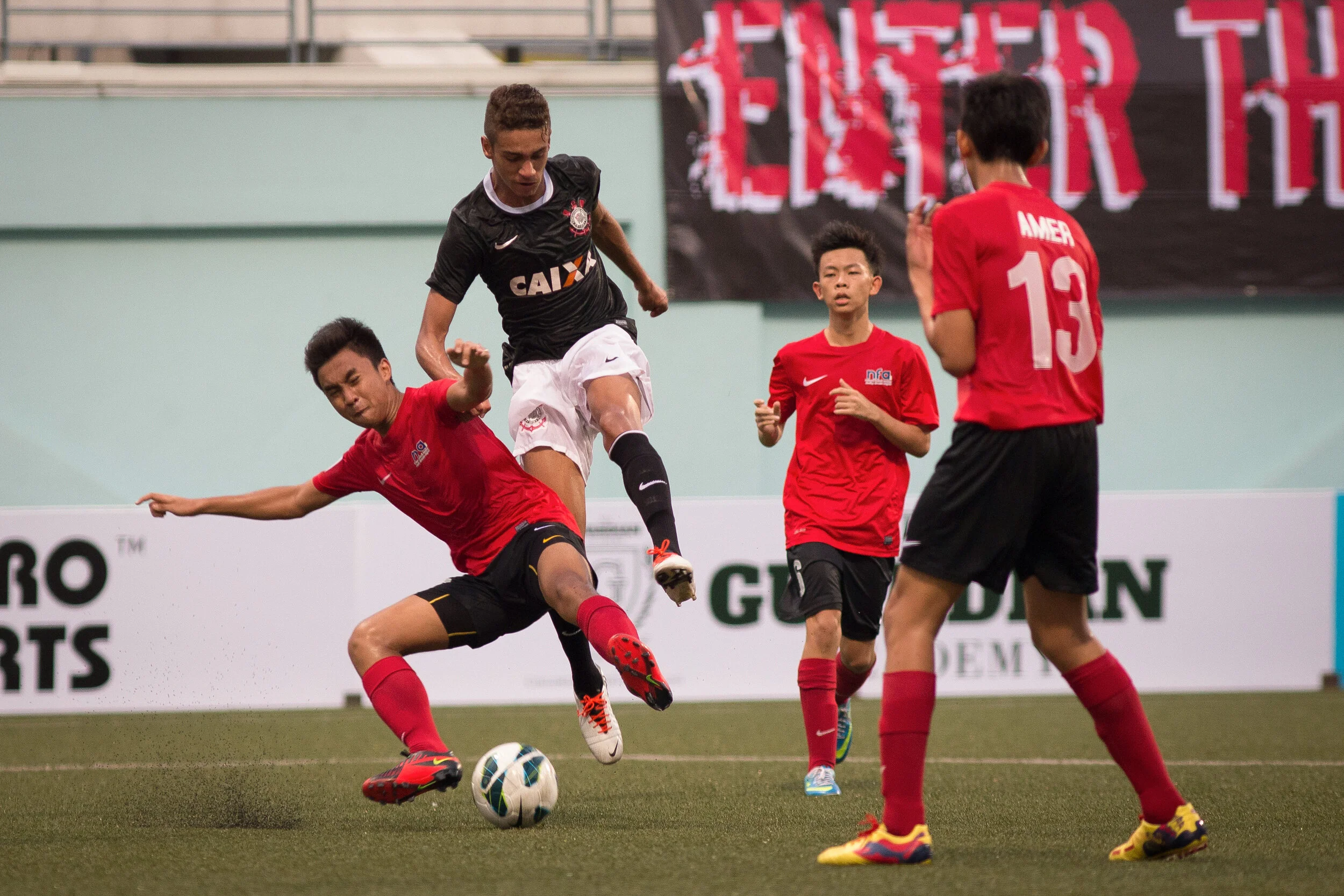 Match01_02_Shintaro_Tay20130608 (1).jpg