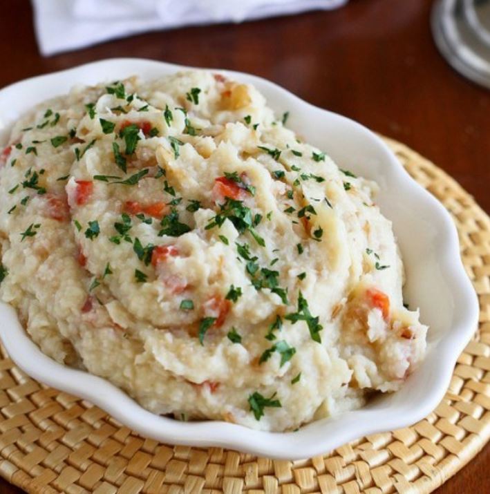 MASHED CAULIFLOWER WITH BACON