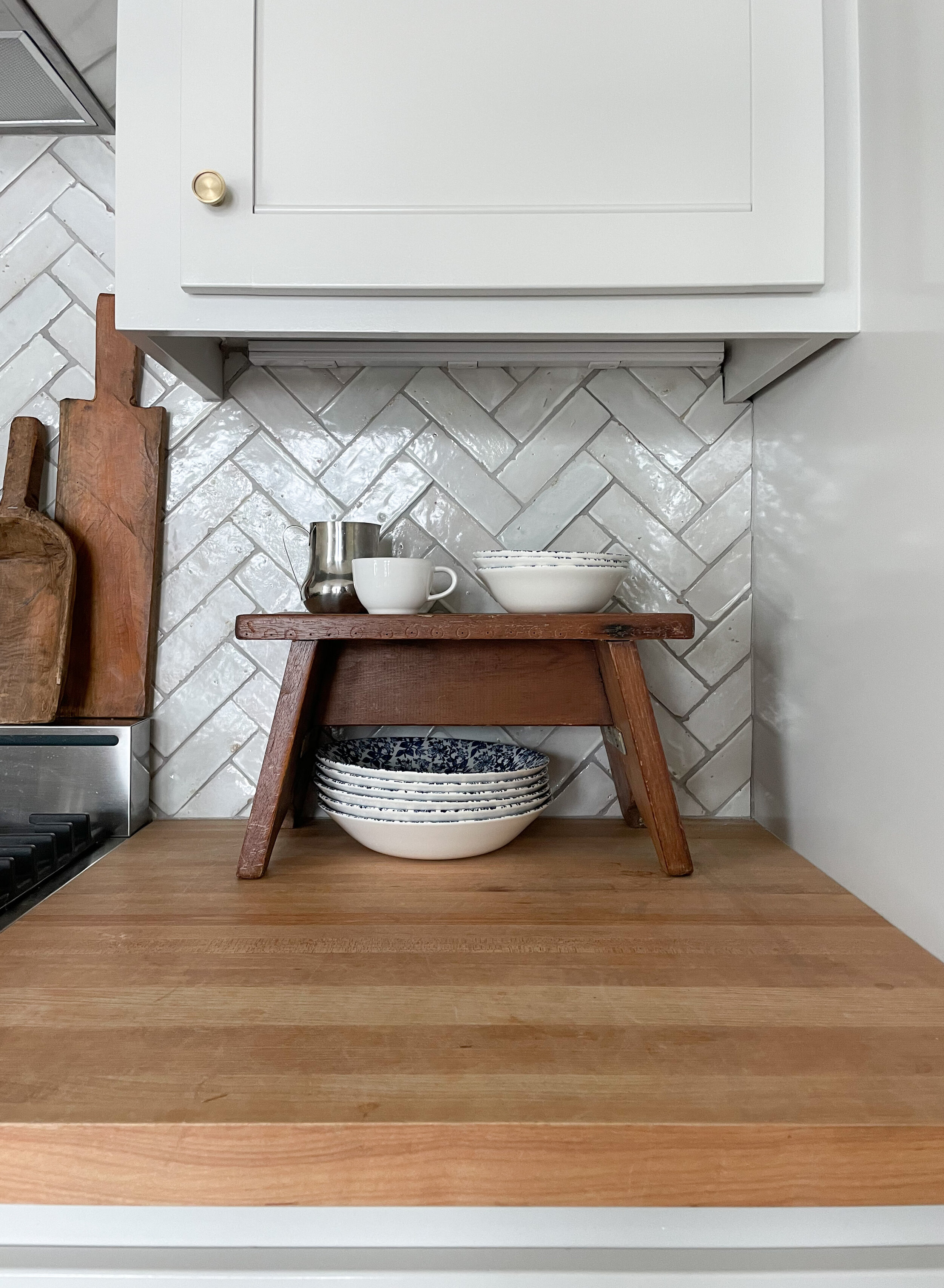 Footstool/Shelfie Riser