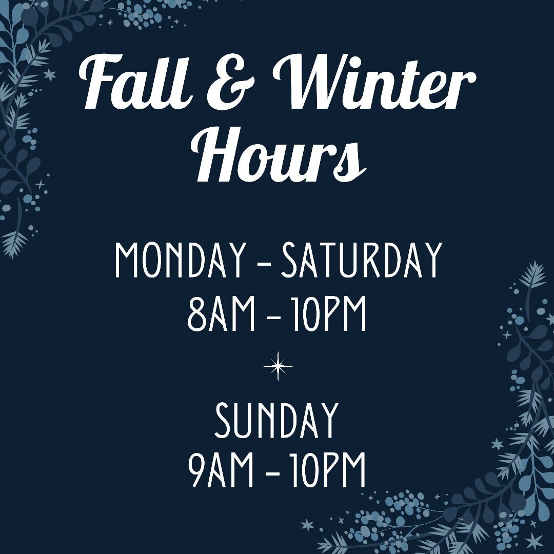 With the days getting shorter, we've transitioned back to fall/winter office hours. ❄️🍁

We now close at 10pm daily, but you can make reservations or check rates &amp; availability 24/7 at telstarmotel.ca!