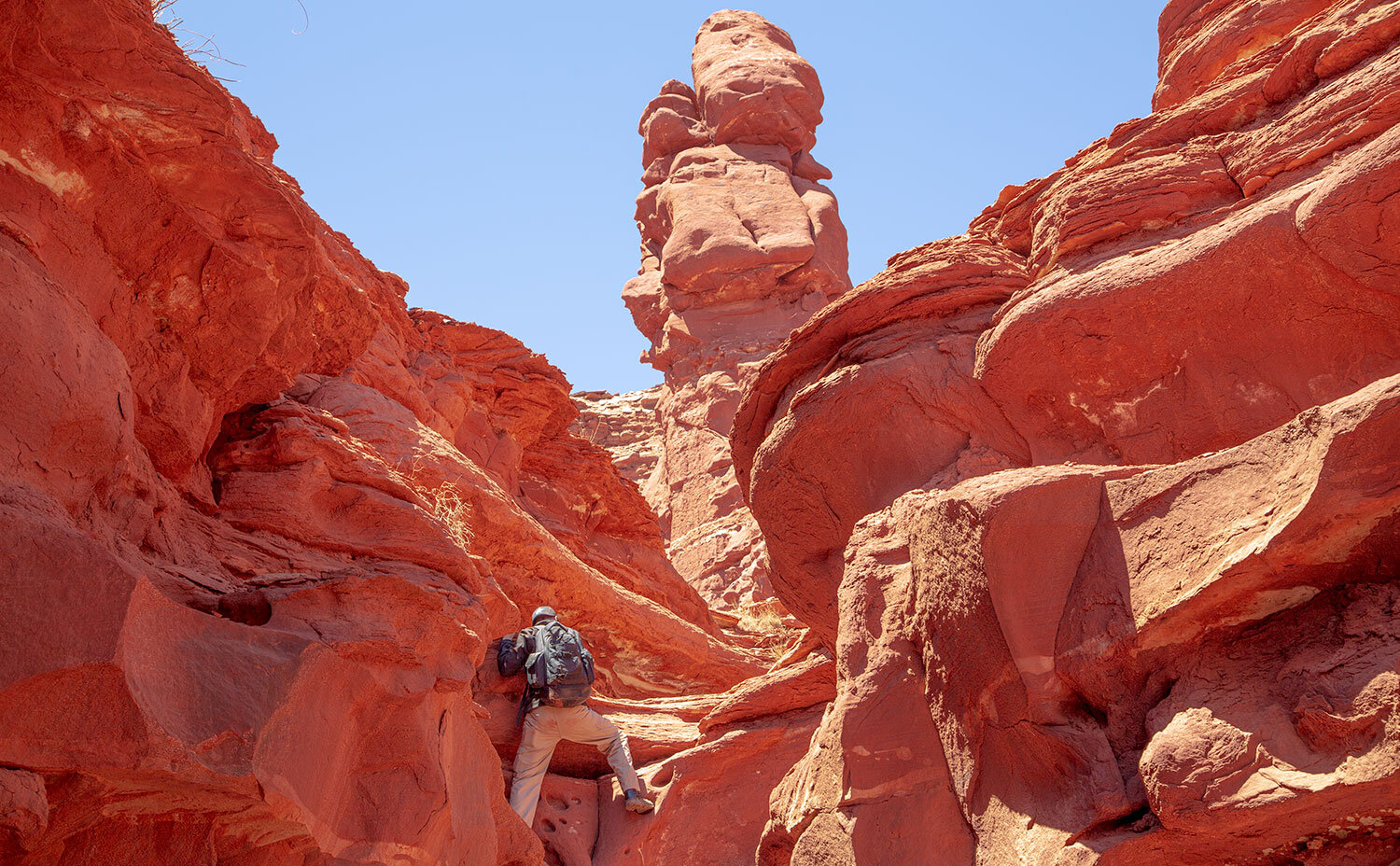 moab-andie-climbing-2.jpg
