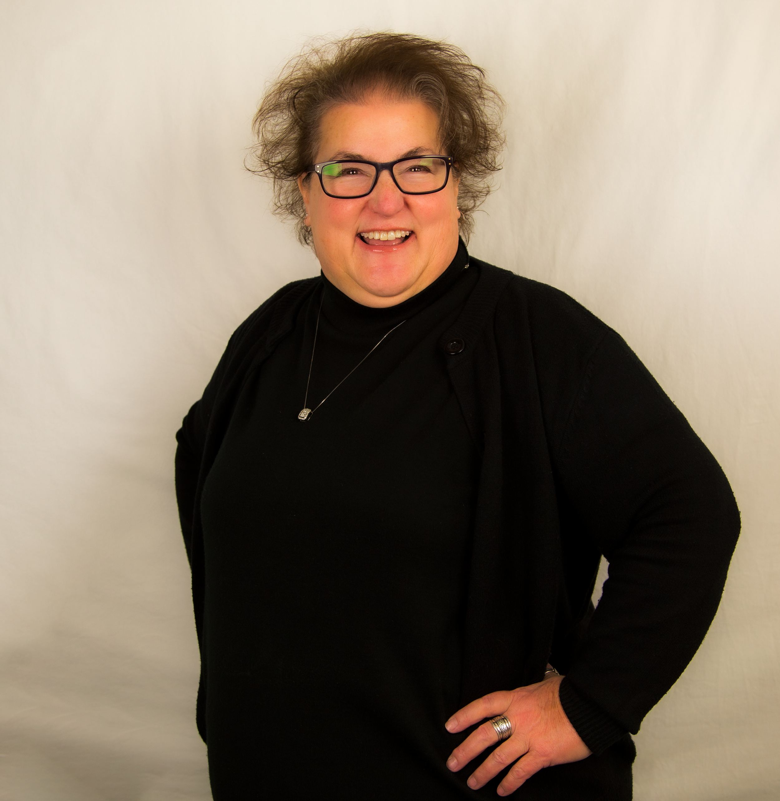Mel-portrait-1.png