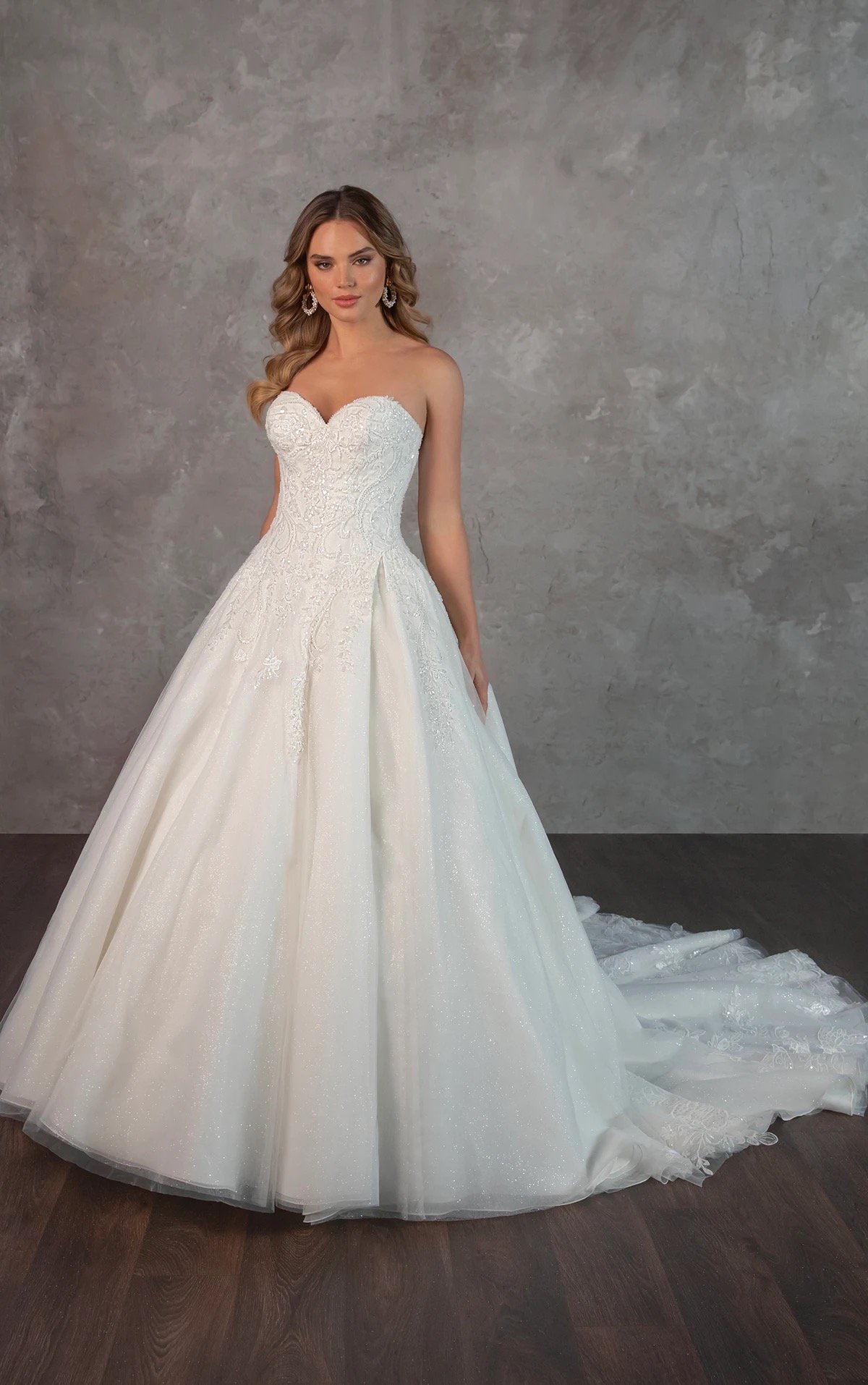 Style D4331  | Essense of Australia 