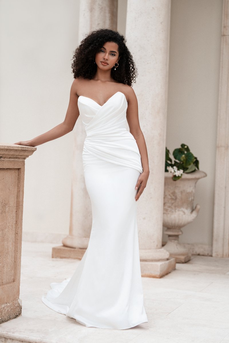 Style A1367NC | Allure Bridals
