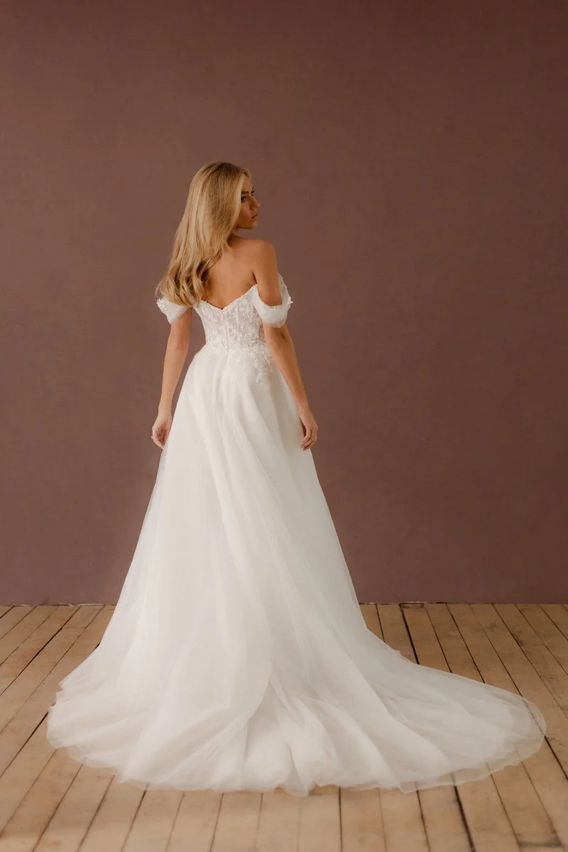 X152 | Abella Studio 