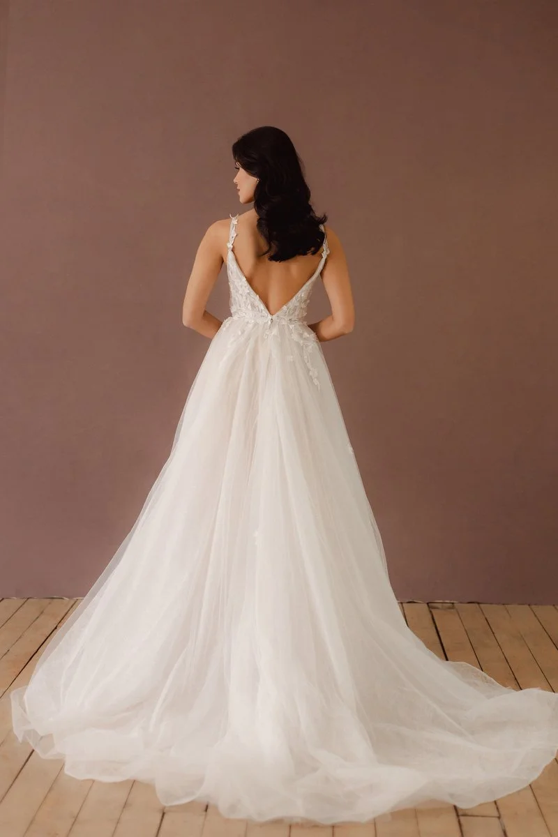 X162 | Abella Studio 