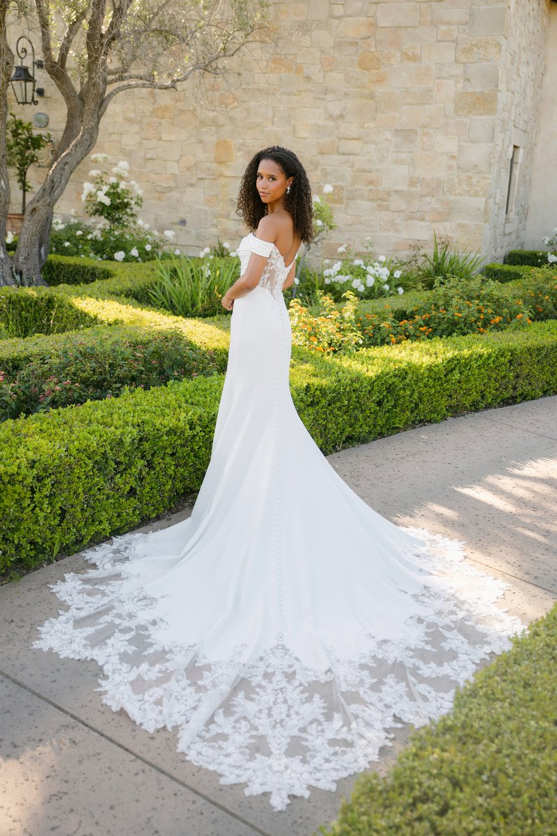 A1417 | Allure Bridals
