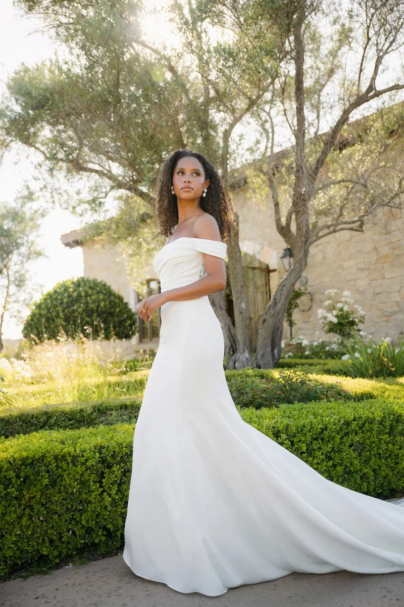 A1417 | Allure Bridals
