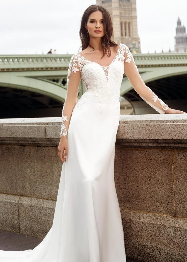 Demi Moore | Dando London 