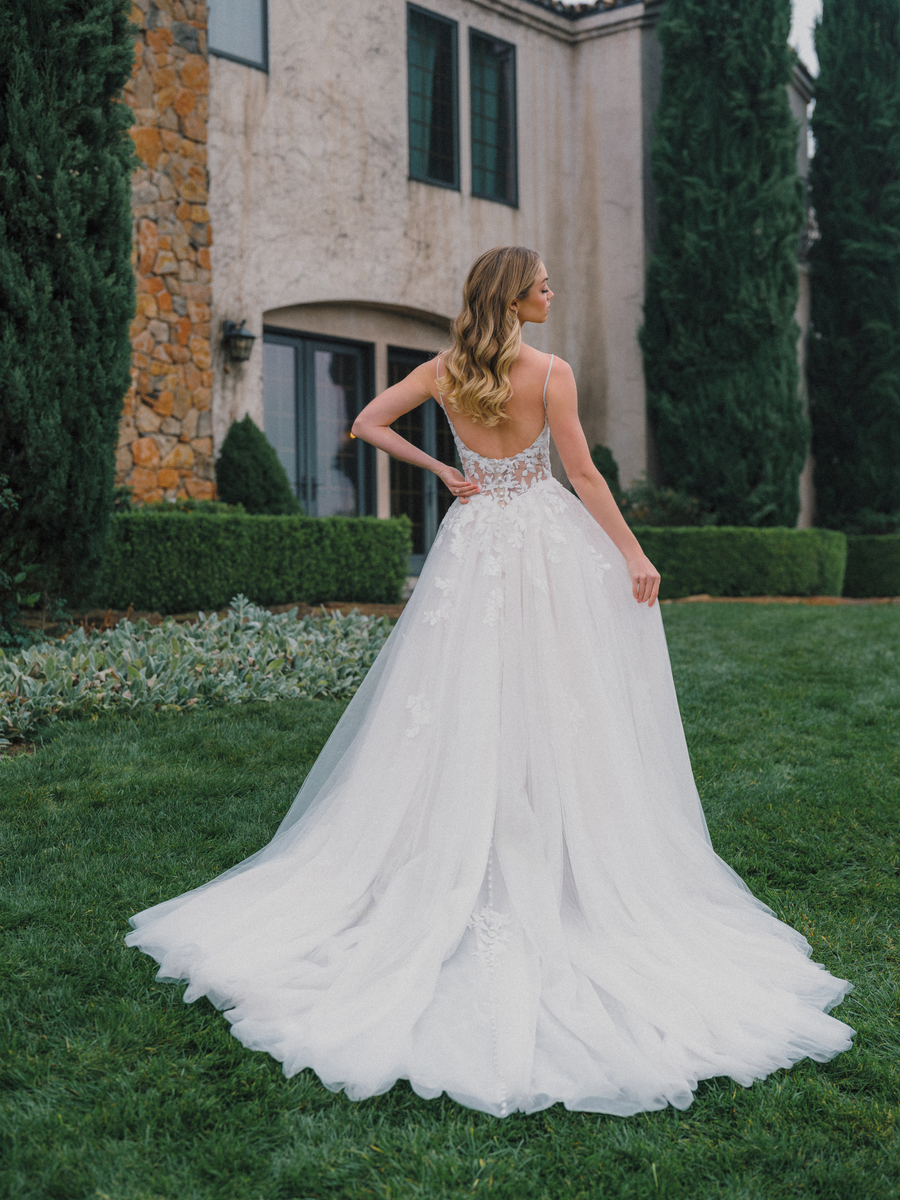 A1477 | Allure Bridals
