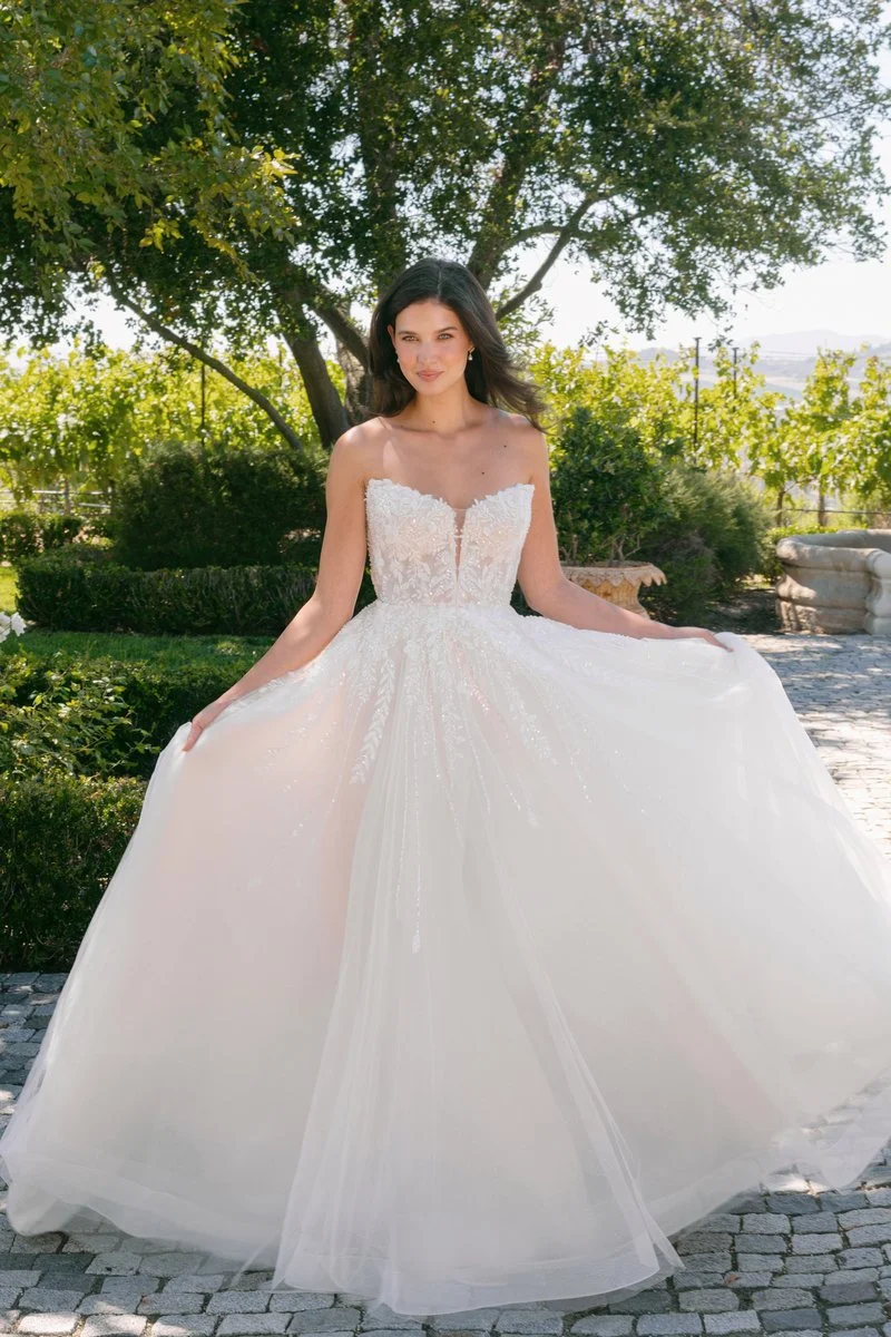 A1418 | Allure Bridals 