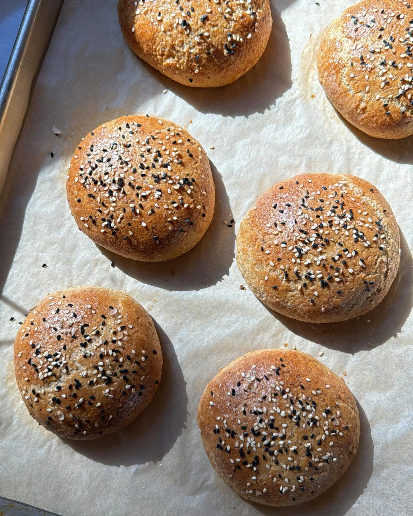 Everything from scratch. Testing out so many gluten free goodies with the best whole grain flours. These seedy brioche beauties are going to be a tasty base for herby crab rolls. 😍