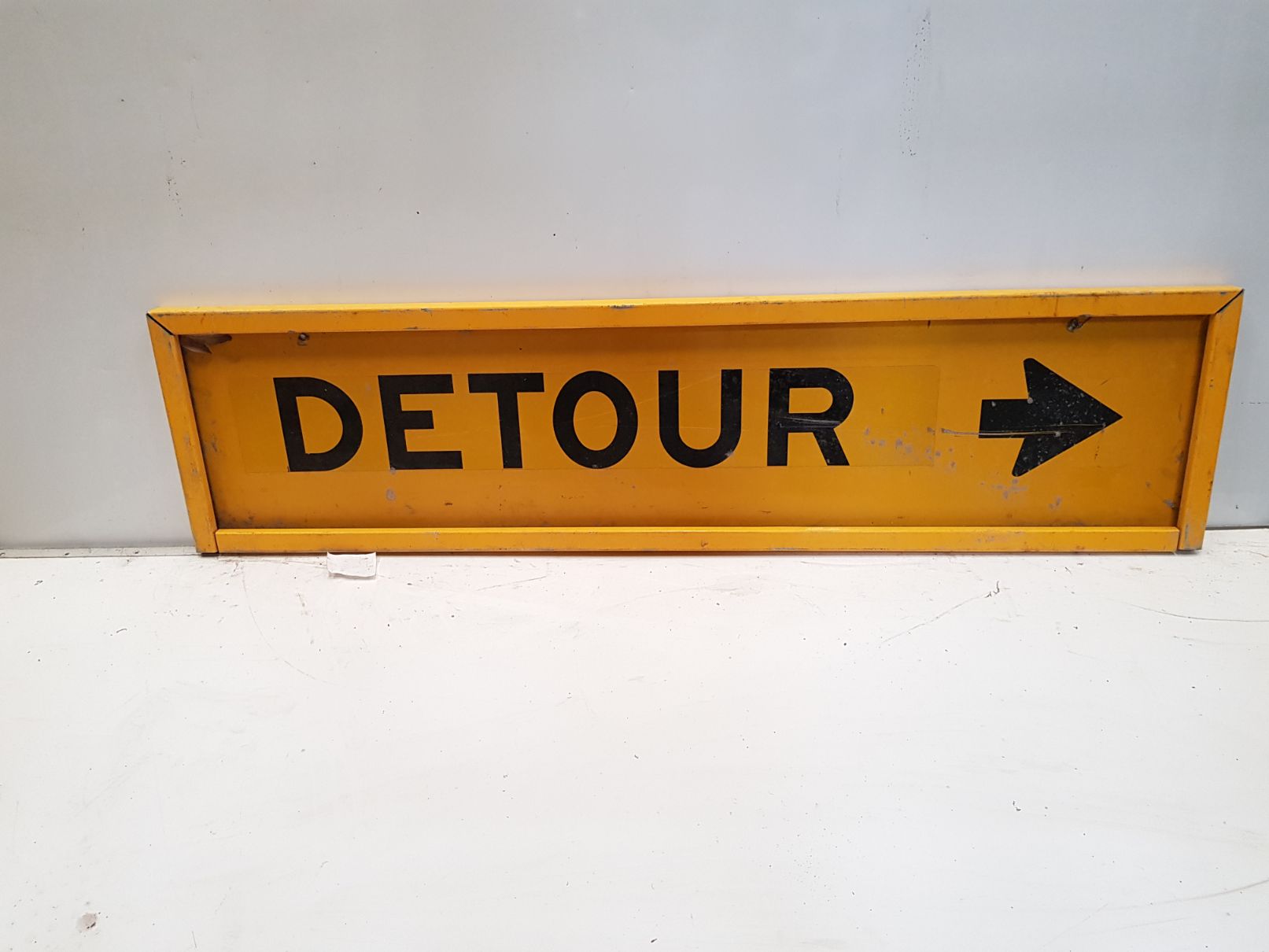 Detour Right Sign.jpg
