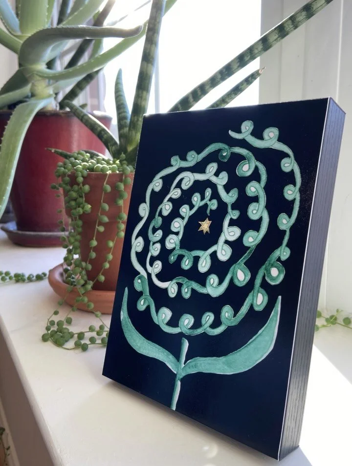 Graduation season is coming! Do you know anyone crossing that threshold? Entering middle school? Finishing high school? Earning a degree? 

Celebrate with a Lucky Star Plant! 🌱 
A swirling vine channels its energy into a single bright star&mdash; a 