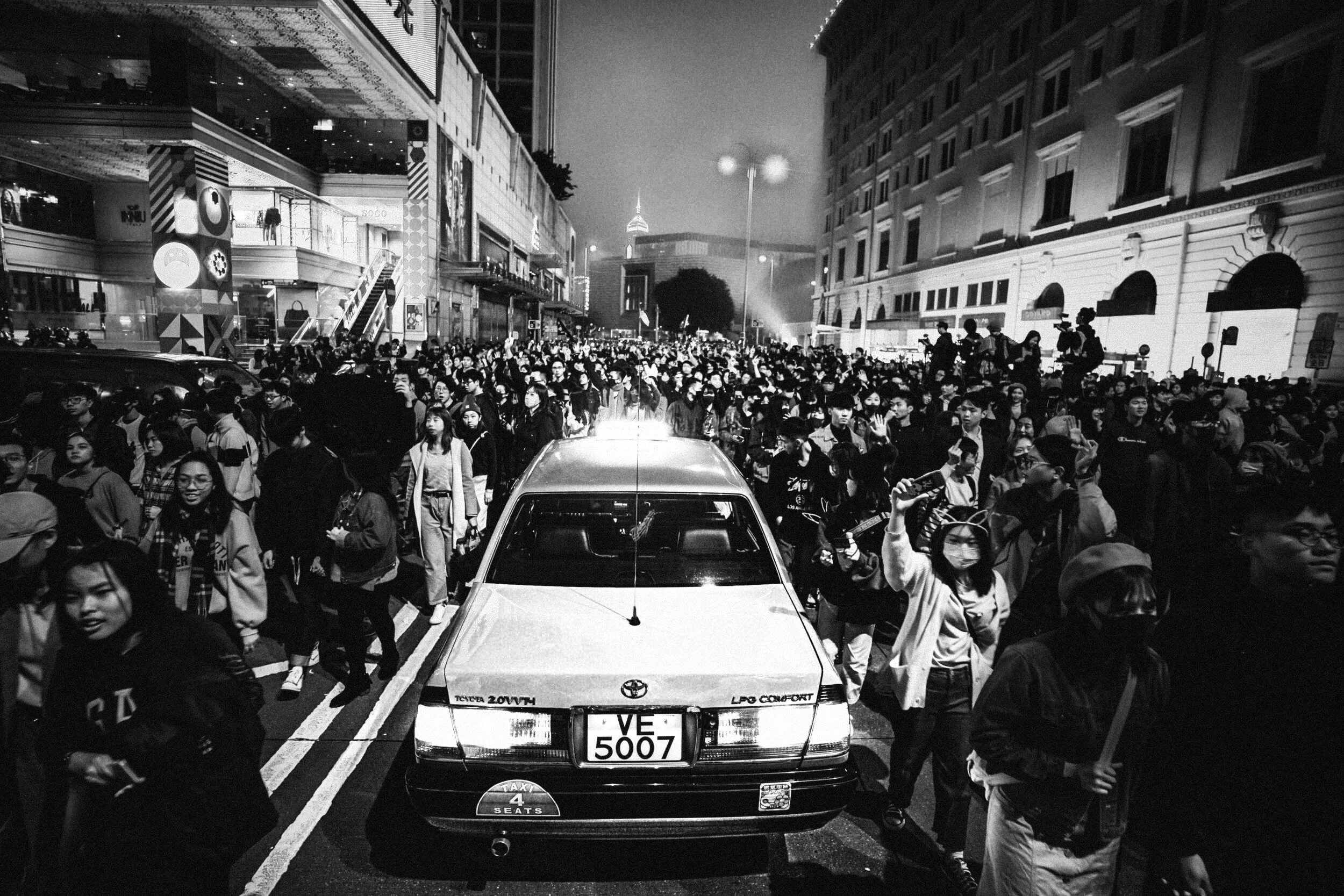 Australian government plans to offer solutions to Hong Kong residents