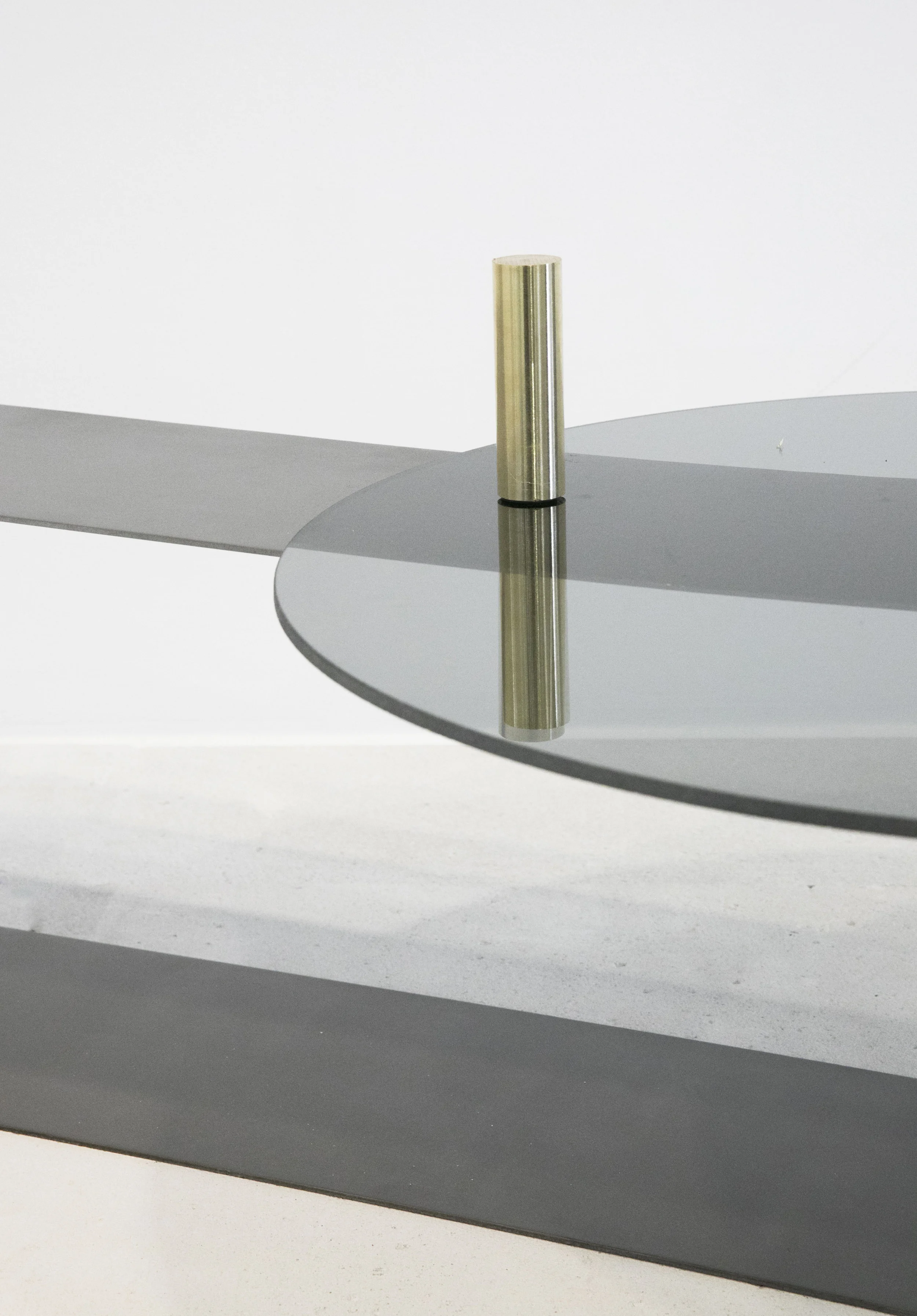Table verre laiton 1.3.jpg