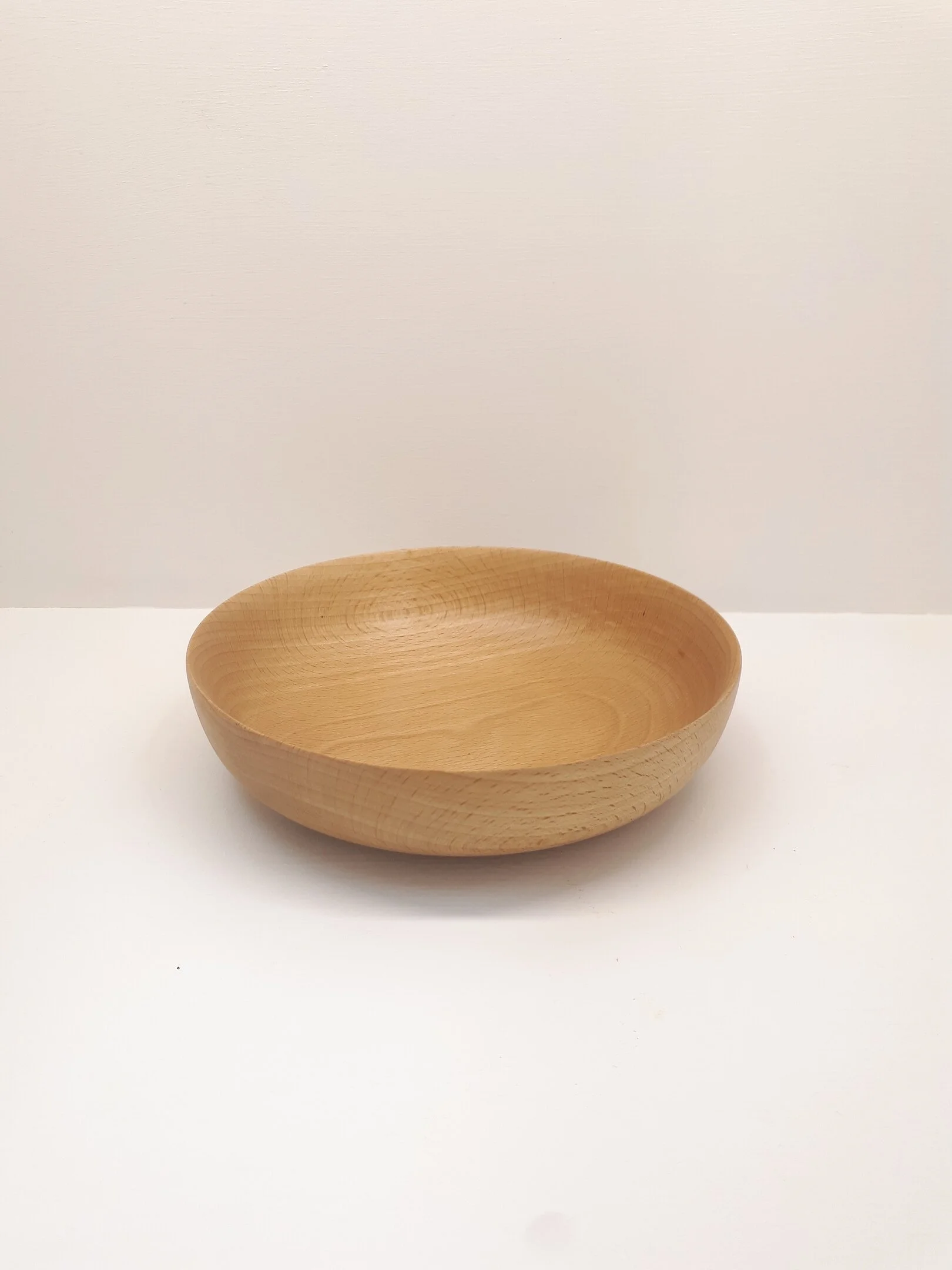 Beech PLATE - Medium#2 Diameter: 165mm. Height: 40.  Made with vegetable oils (flaxseed, walnut)  &amp; suitable for food. Not dishwasher safe. Item Number: WH12 Price: ₽ 1,500 FINAL BID:   ₽ 3,000 ~~~~~~~~~~~~~~~~