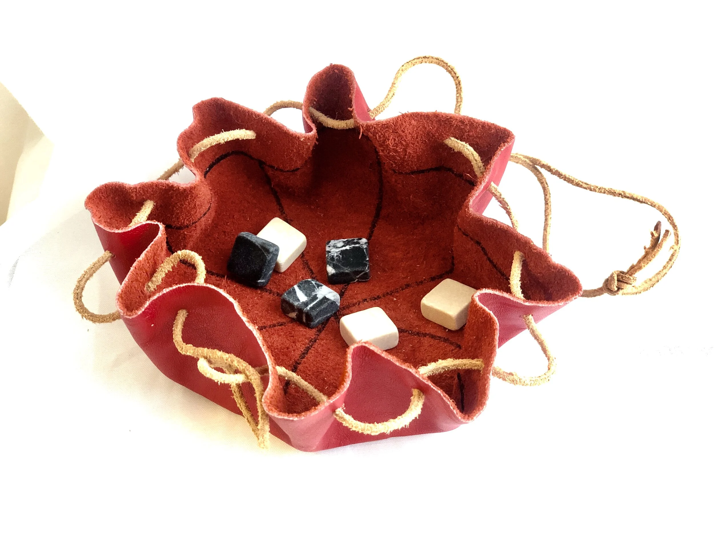 🇨🇭 SWITZERLAND - Forum Traiani in Leather    Size: 20 x 20 cm  Item Number: ZJJ006 Suggested donation: ₽ 600 CURRENT BID:   ₽ 0.00 CLICK TO BUY  ~~~~~~~~~~~~~~~~