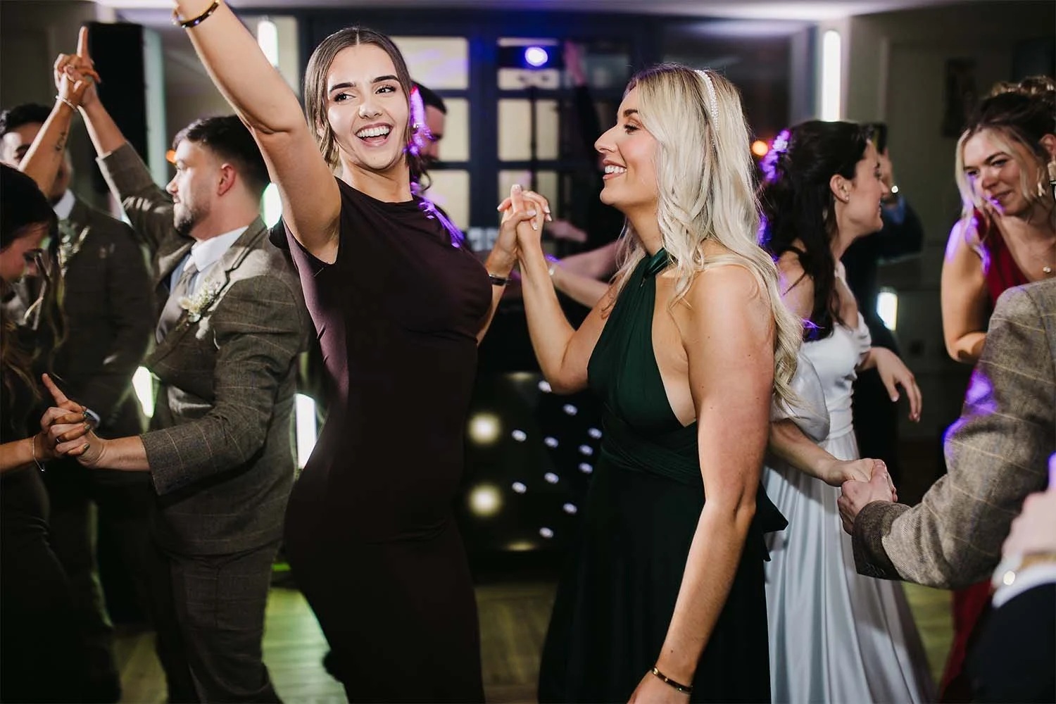 20241116-Mr  Mrs Hunt-782.jpg