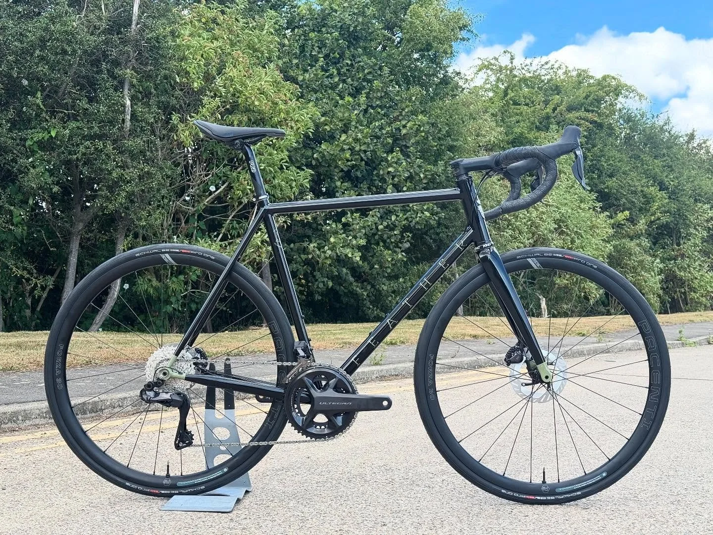 Another one to leave the workshop last week was Richard&rsquo;s 60th birthday bike.

A lovely simple fillet brazed Columbus Spirit/Life frame with no frills, just a straight to the point quality build with a nice gloss black finish. Of course, we had