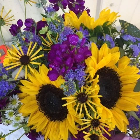 sunflower summer bouquet