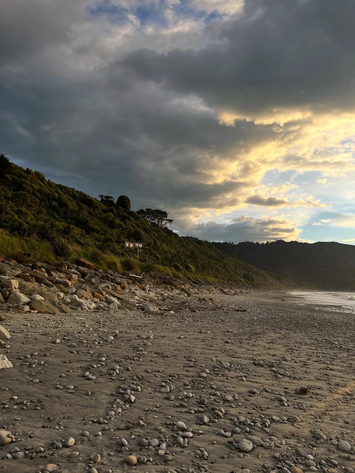 A random selection from November and December 🌞that&rsquo;s moonlight in the last piccie !! Also me cooking &hellip;.