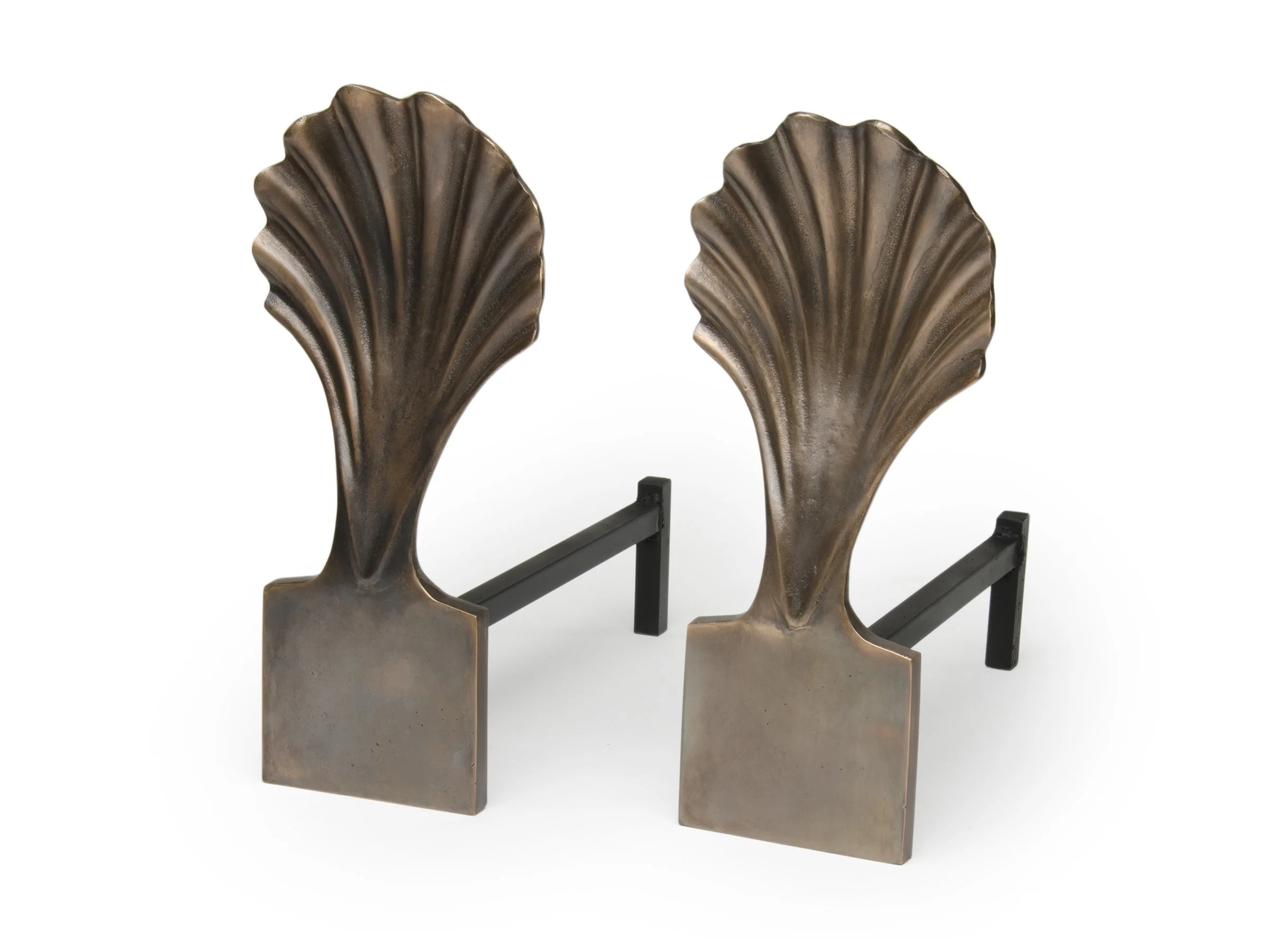 seaside_andirons_oil_rubbed-angle.jpg