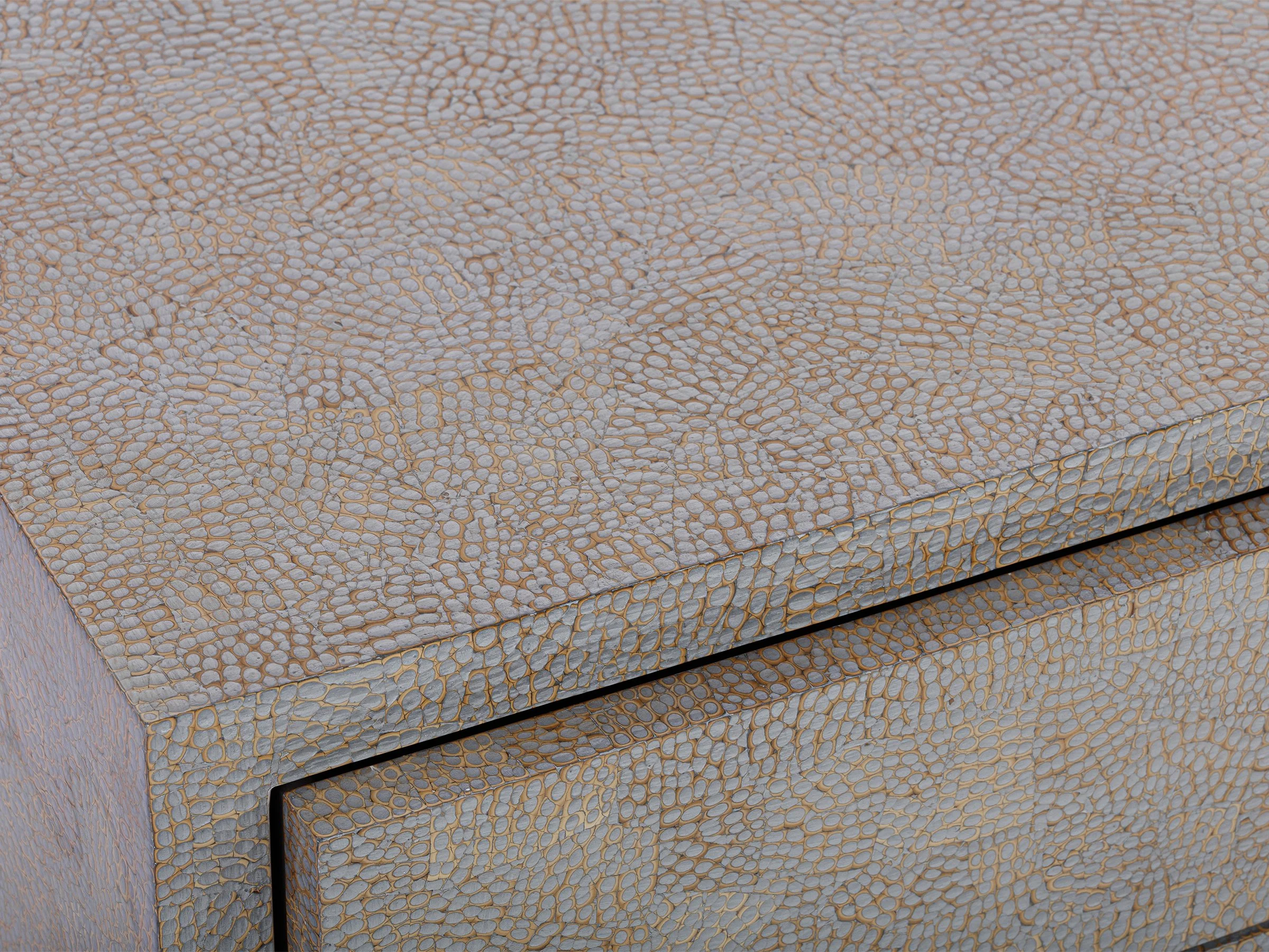 William Dresser – angled closed view highlighting texture