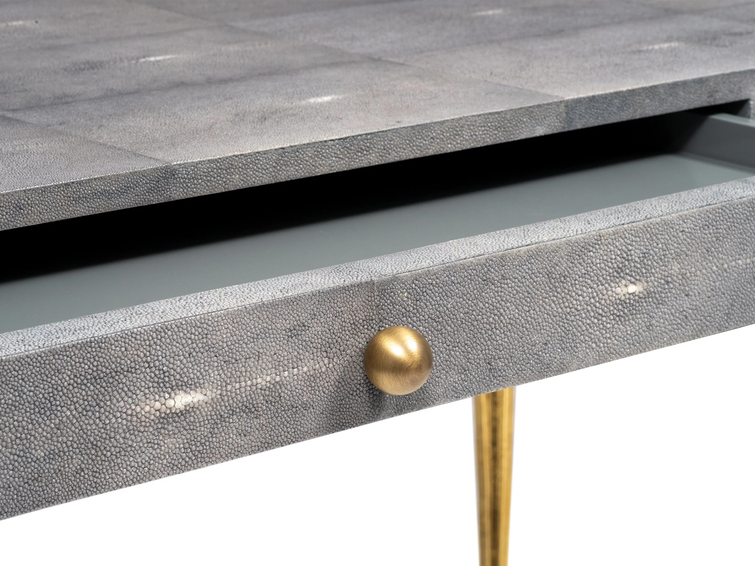 belgravia-desk_onyx-shgrn_polshd-brnz_05.jpg