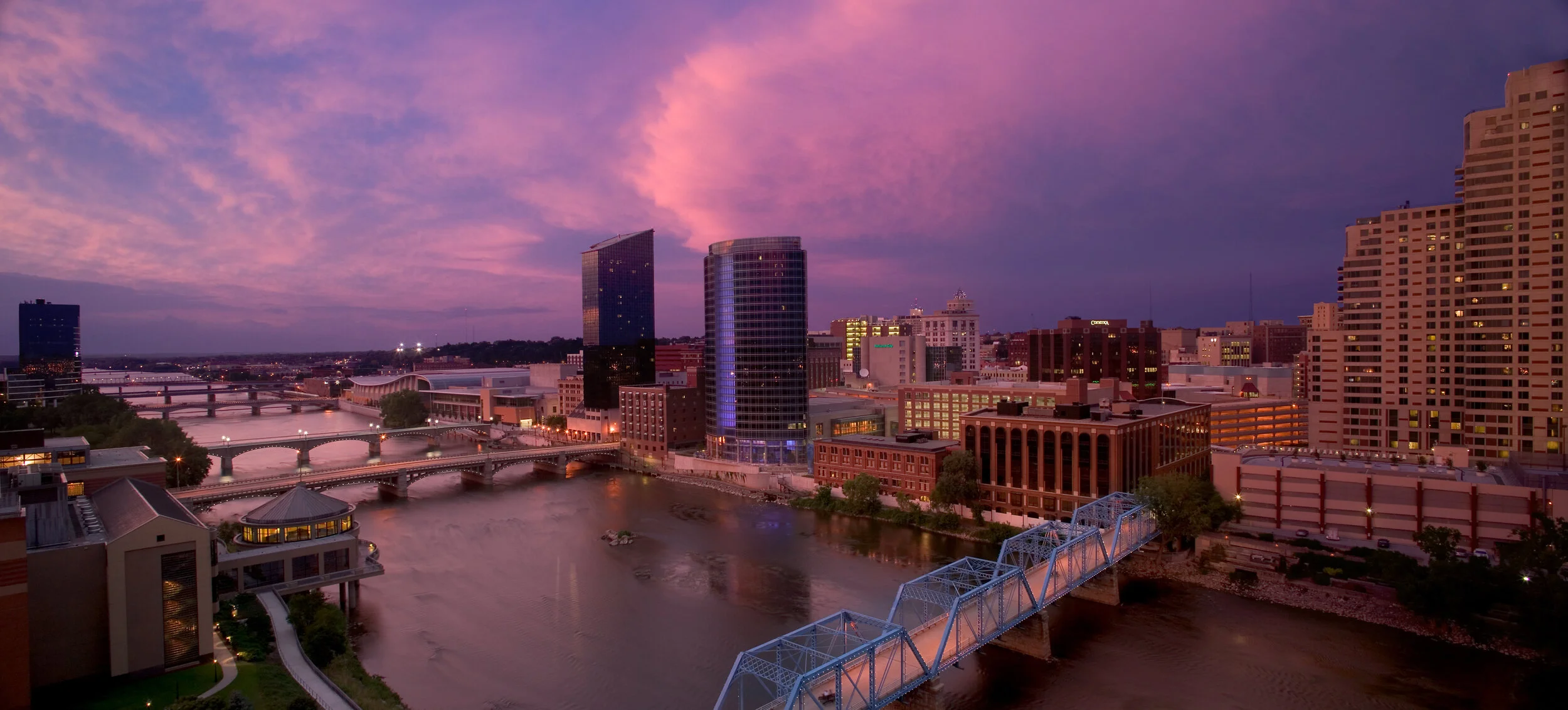 Grand Rapids Skyline -all rights reserved GRCVB copy.jpg