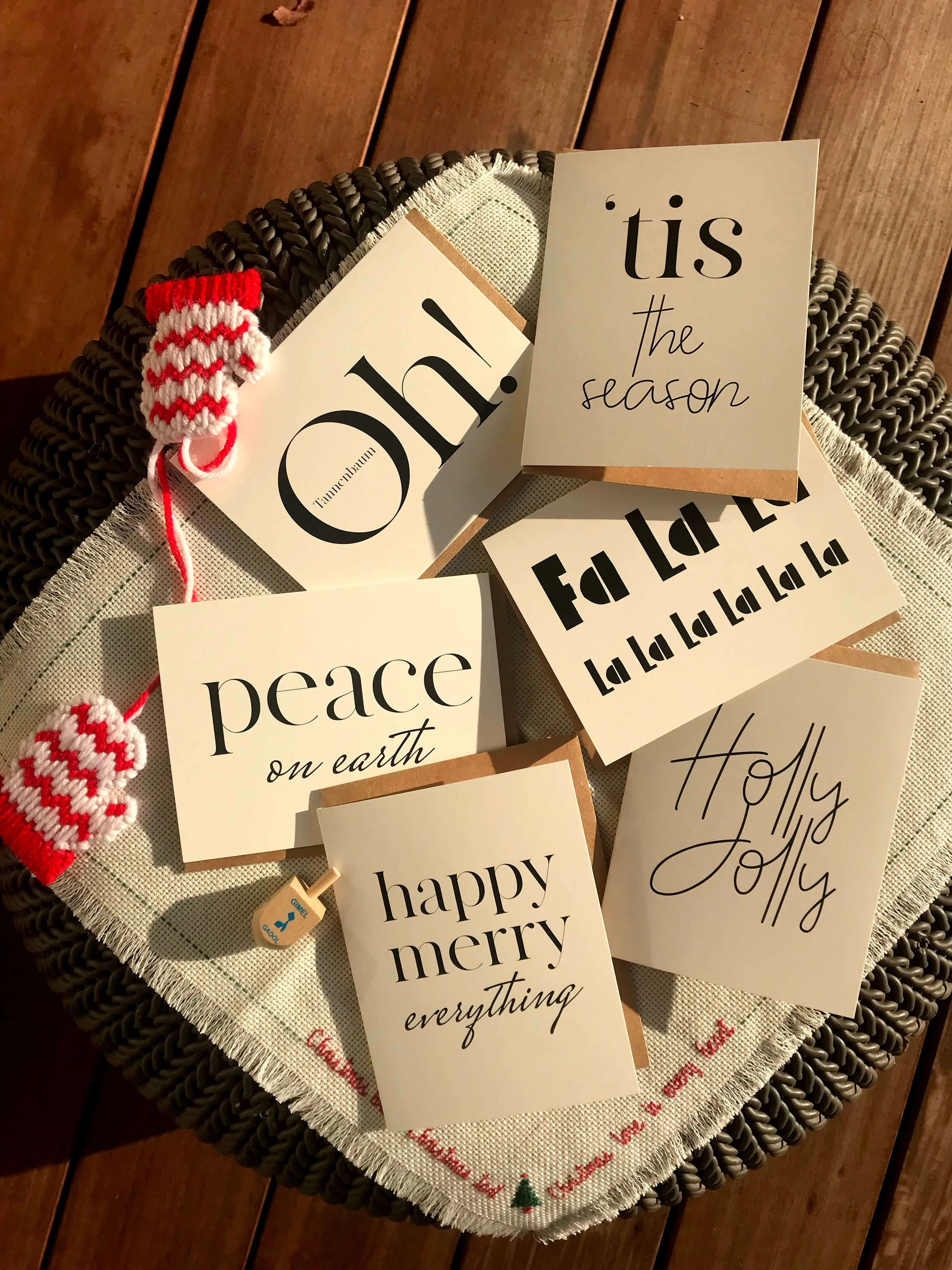 IMG_9056_Simple_Holiday_6-Pack.jpg