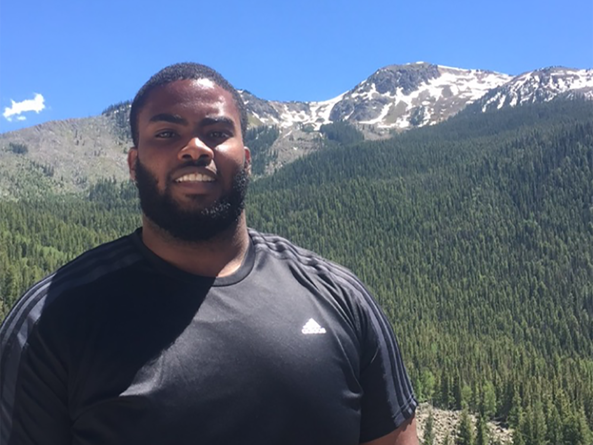 At 25, Leo McAfee Jr. was looking for a weight loss solution that he could maintain. He found one at Medical Weight Loss Clinic.