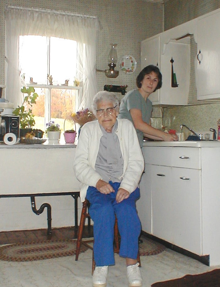 Grandma Snow & Donna 3.JPG