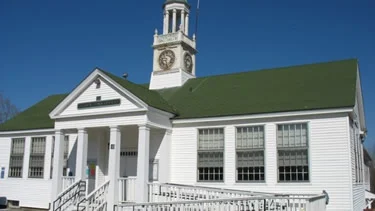 The Pantry is located behind the town office building (entrance is on the left). Volunteers are available to assist with loading groceries into your car.