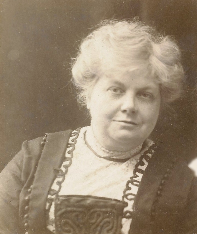 Kathleen_Eva.jpg