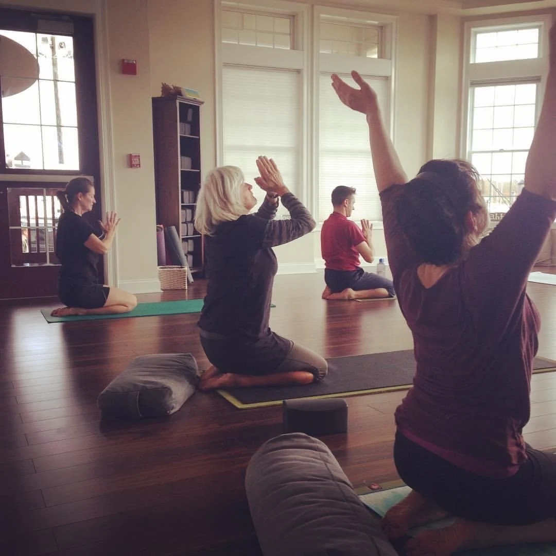 Yin Yoga + Acupuncture 