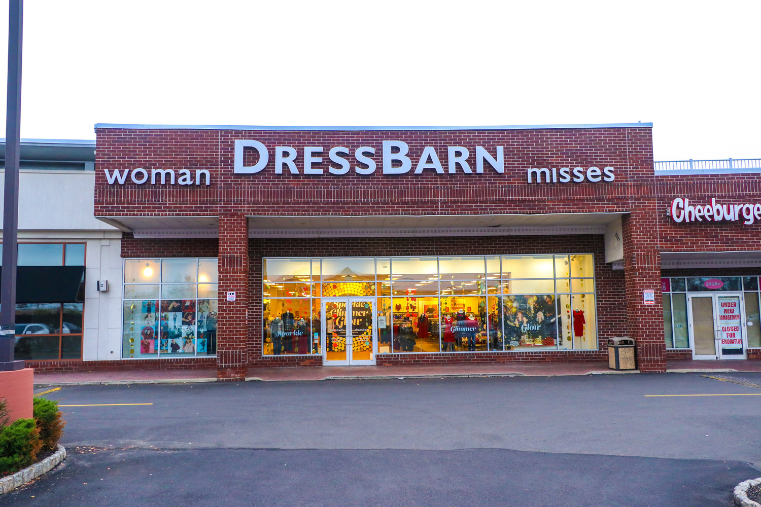 Dress Barn South Shore Commons Shopping Plaza In Staten Island