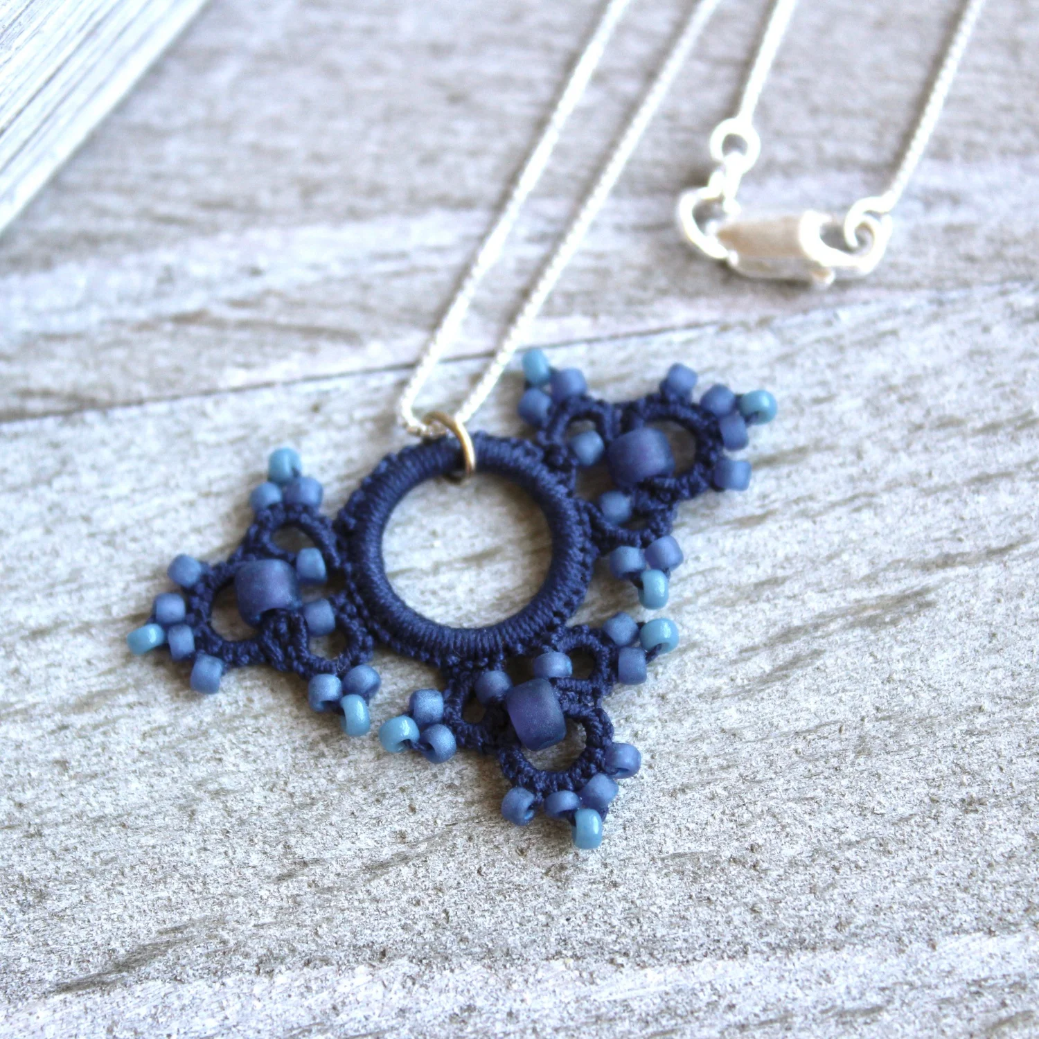 blueberry_necklace_plain_clasp.jpg