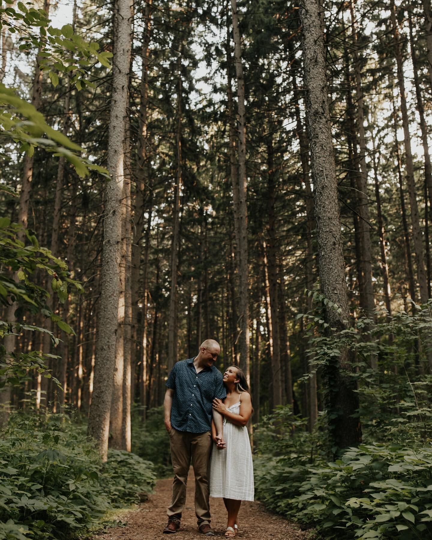 let's get these two forest babes married today. 🌲🌲