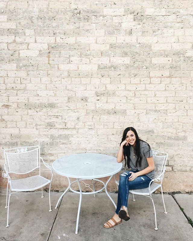 Okayyy, I have a confession to make.
My husband is like the Instagram husband I never wanted... 🤪 (love you sweetie!) If ever I see a cute something that catches my eye, chances are I’m snapping a photo of it. Always with full intentions to c