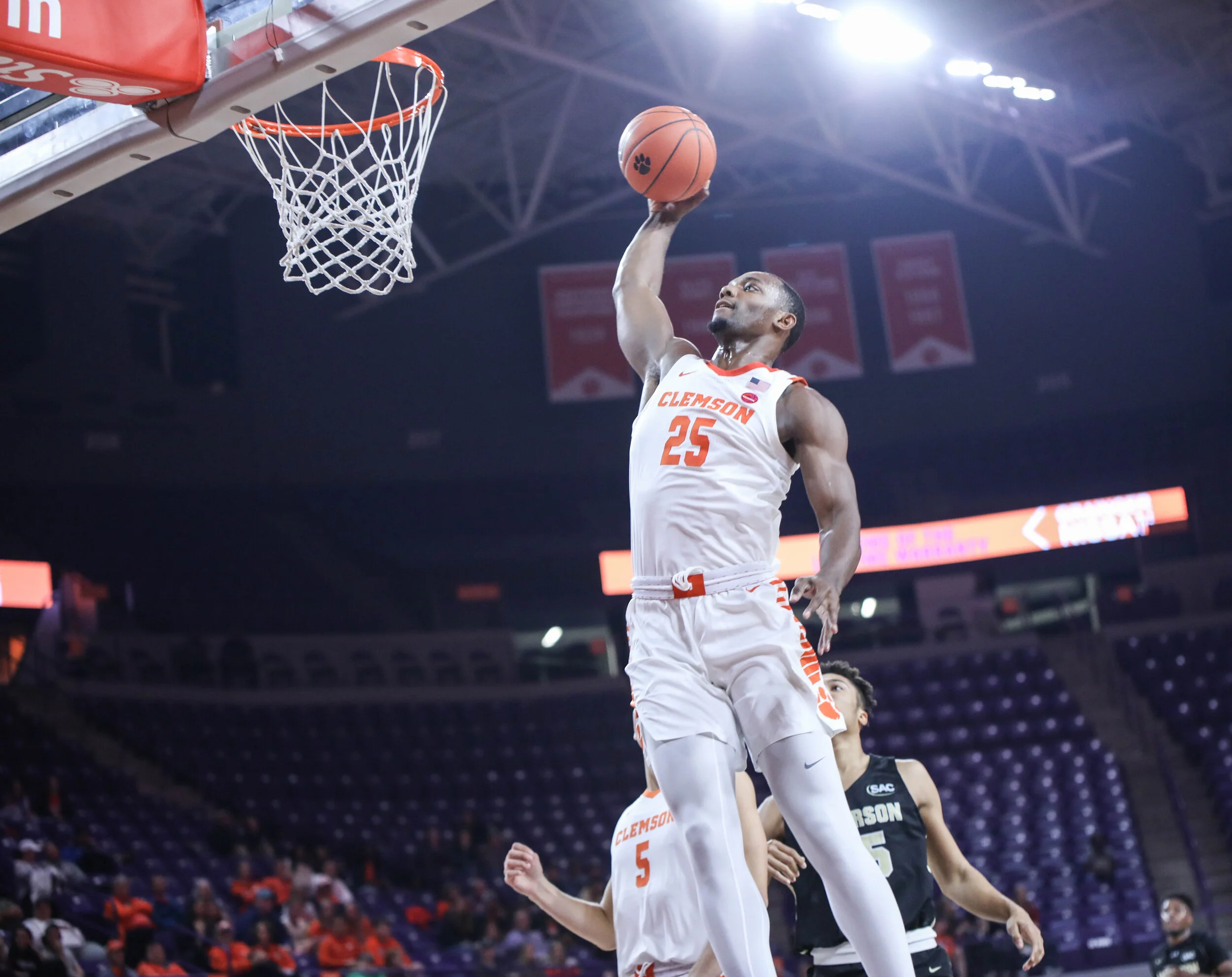 Men's Basketball