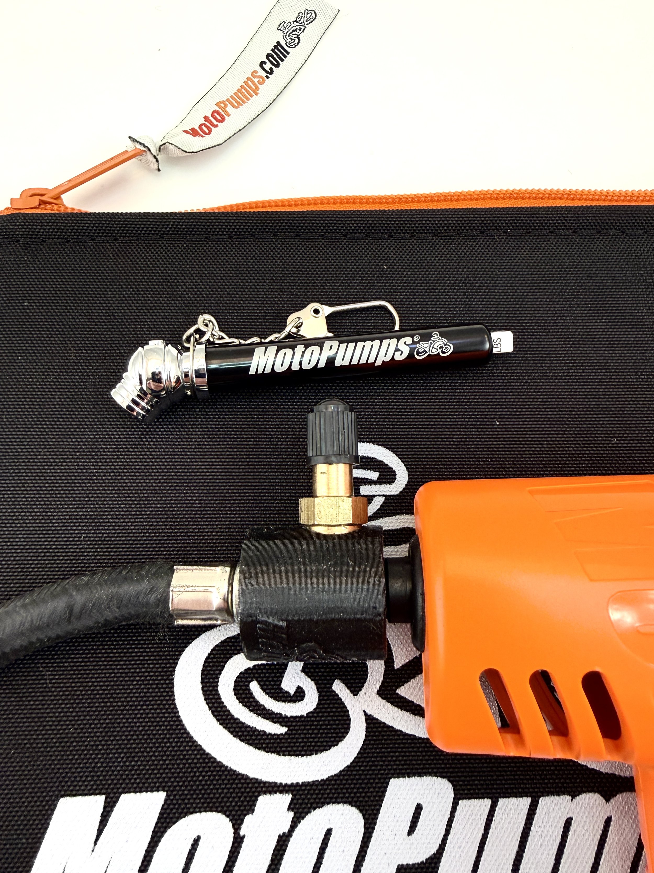 Air Check-R   Optional Extra that allows you to check your inflation pressure in real time.