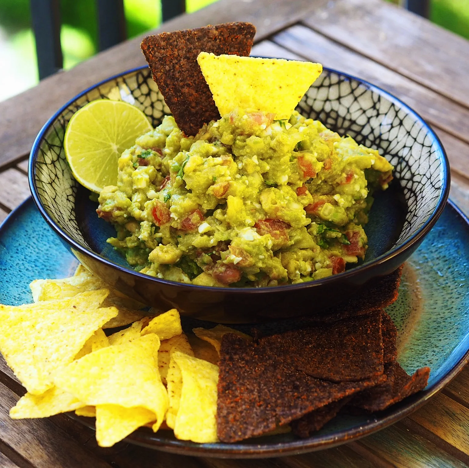 Blue corn totopos with Colombian guacamole