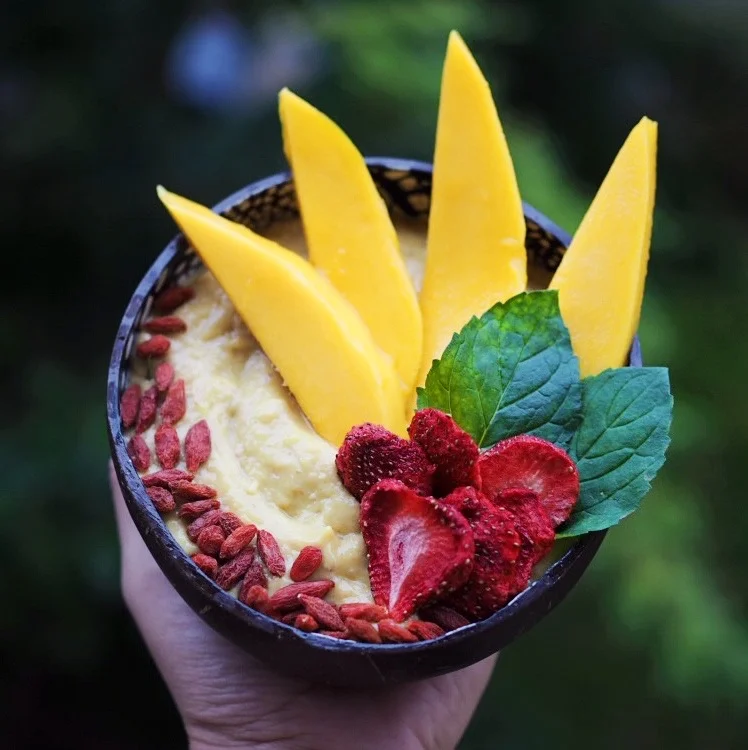 Coconut mango oatmeal