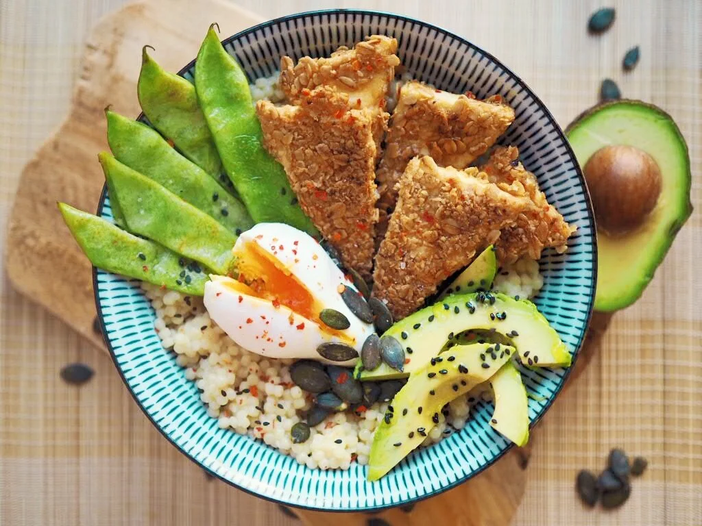 Simple Crunchy Tofu Bowl