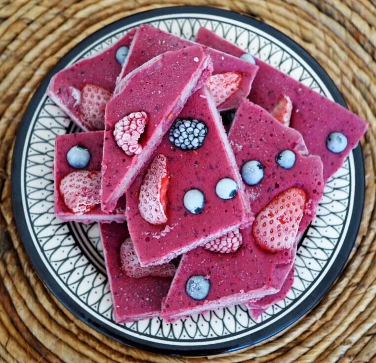 Frozen berries treats