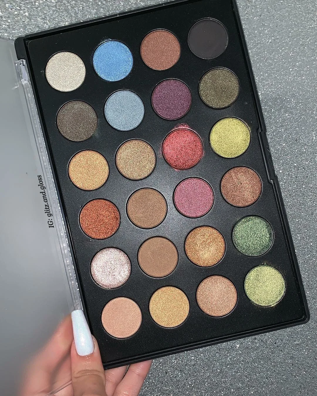 970497E4-0B09-4962-B334-824C5024A2C5